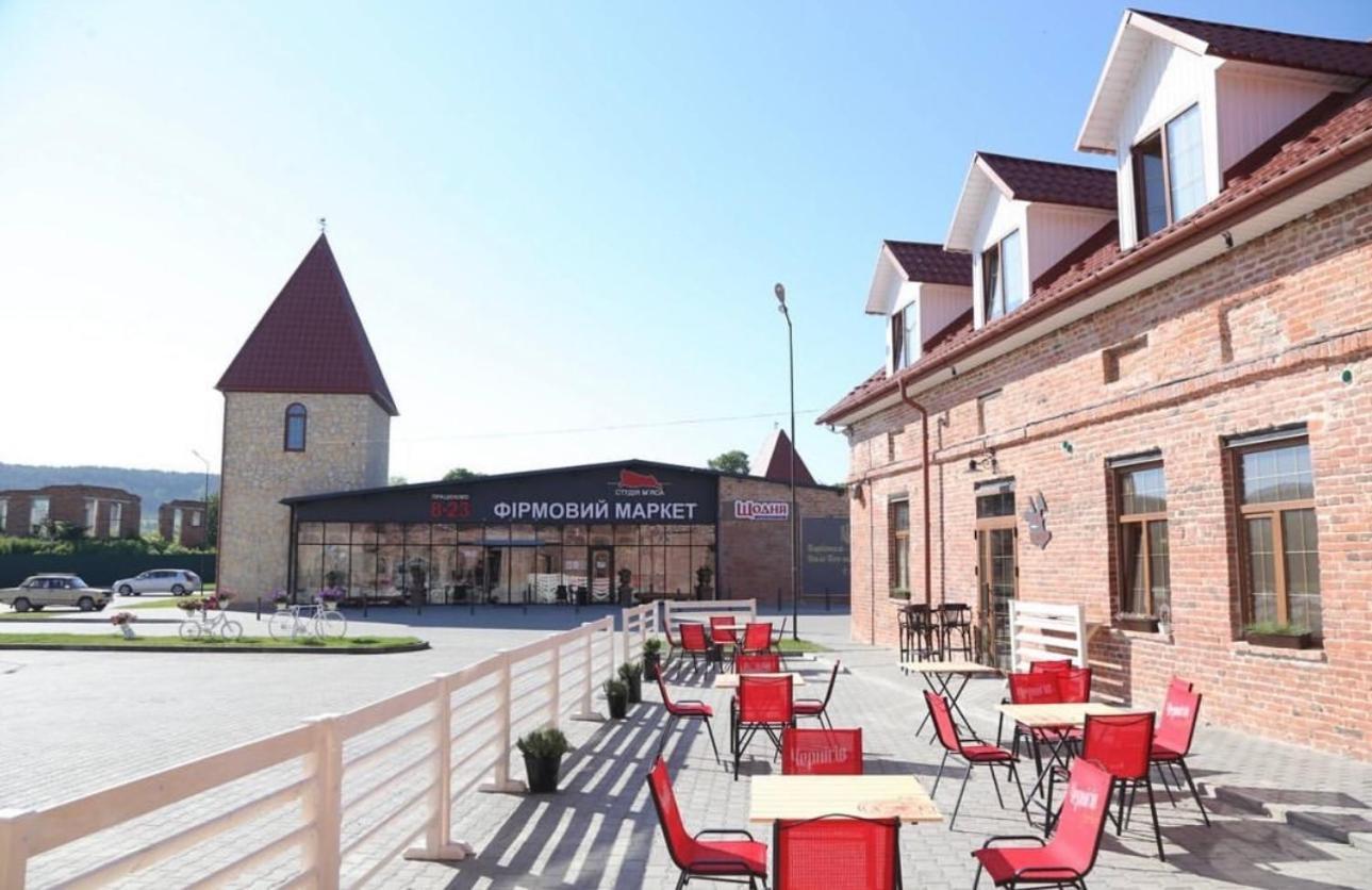 Готель Бережани Exterior foto